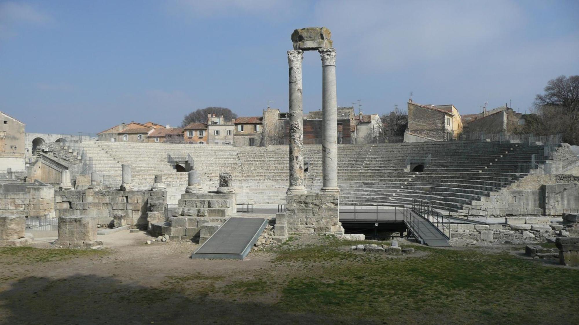 L'Appartement De La Roquette Centre Historique آرْلْ المظهر الخارجي الصورة